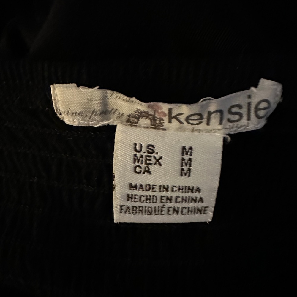 Kensie Top black sequin studded size medium - Picture 9 of 9
